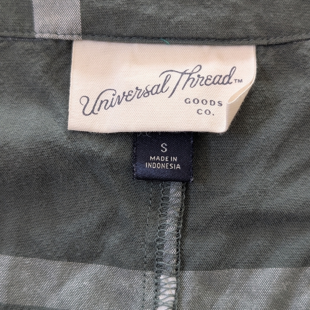 Universal Thread Top And Jeans Bundle - Picture 6 of 12